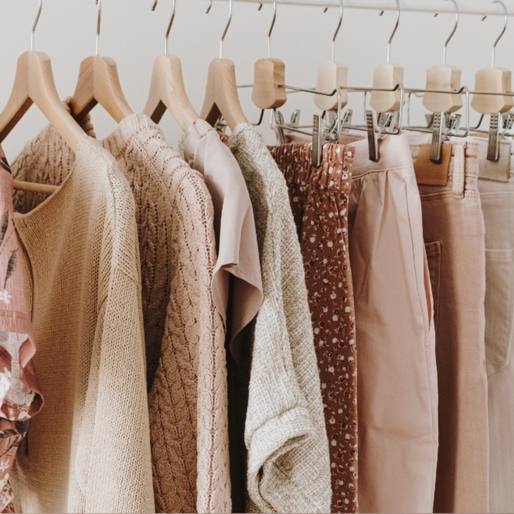 Curated Style Box - 5-7 Items 🎉